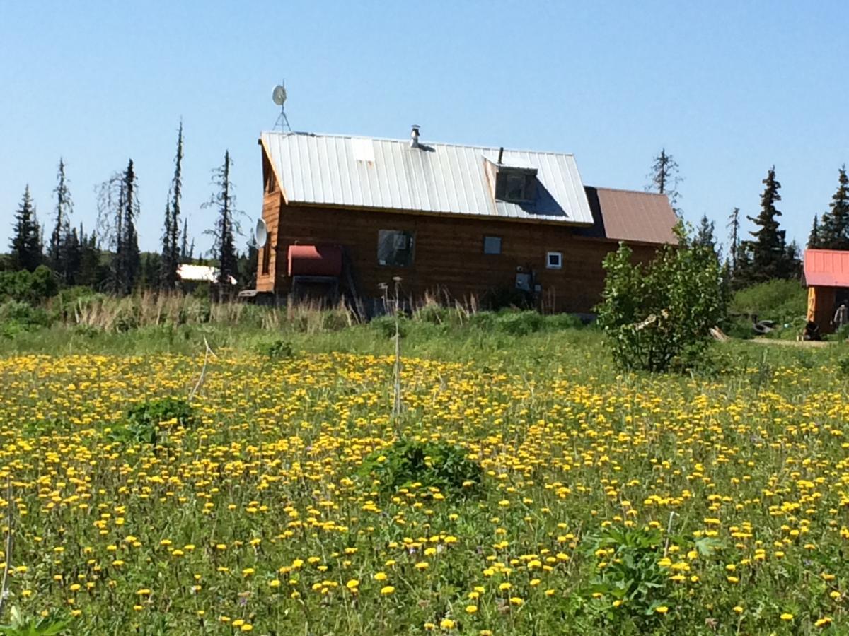 The Husky Ranch Hostal Homer Exterior foto